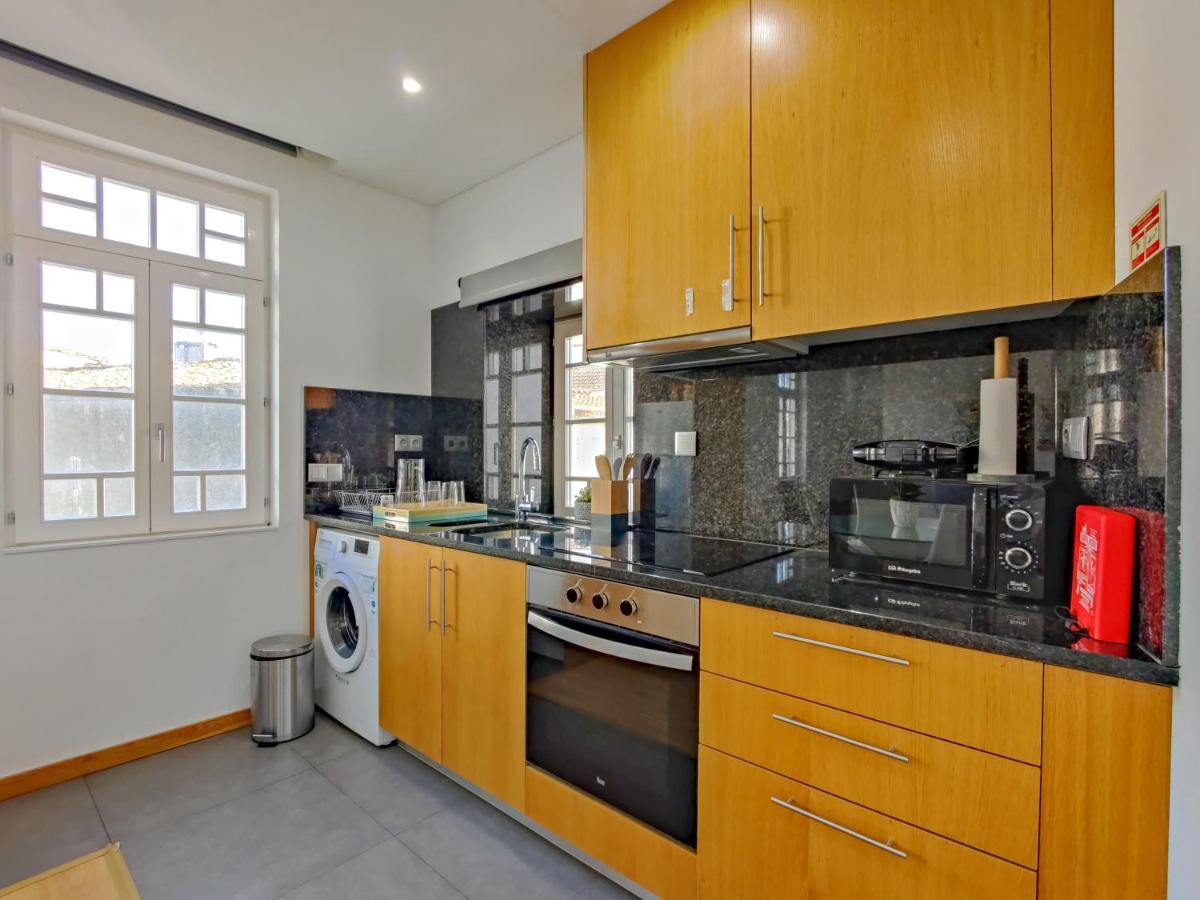 Sao Domingos Apartment - Viana City Centre Виана-ду-Каштелу Экстерьер фото